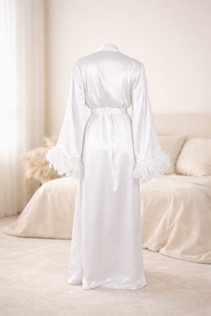 Peignoir en satin Artisticité en blanc